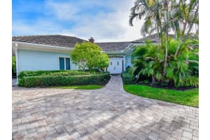 MLS# R10698629, Vero Beach, Florida 32963