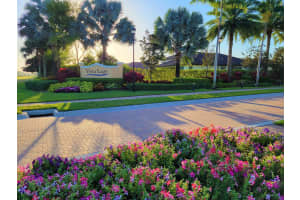 5037 Manchia Dr, Lake Worth, FL 33463, Sold 04/30/21