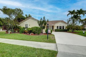 8746 Eagle Run Dr, Boca Raton, FL 33434, Sold 05/04/21
