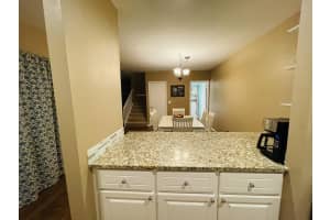 703 Miramar Ln, Palm Beach Gardens, FL 33410, Sold 04/27/21