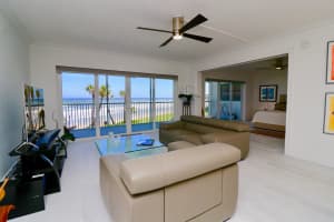 250 S Beach Rd, Jupiter, FL 33469, Sold 06/21/21