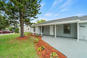 691 SW Belmont Cir, Port St. Lucie, FL 34953, Sold 05/27/21