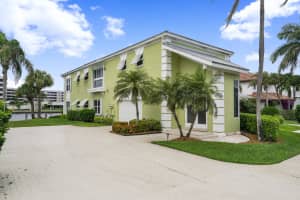 1704 Del Haven Dr, Delray Beach, FL 33483, Sold 09/27/21