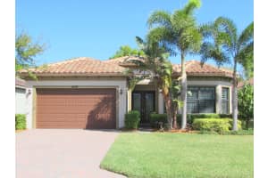 4298 56th Ln, Vero Beach, FL 32967, Sold 04/22/21