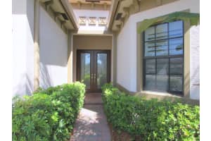 4298 56th Ln, Vero Beach, FL 32967, Sold 04/22/21