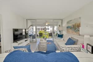 2006 S Federal Hwy, Boynton Beach, FL 33435, Sold 04/26/21