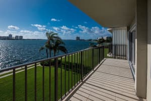 801 Lake Shore Dr, West Palm Beach, FL 33403, Sold 04/19/21