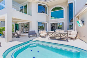 721 Harbour Point Dr, West Palm Beach, FL 33410, Sold 04/28/21