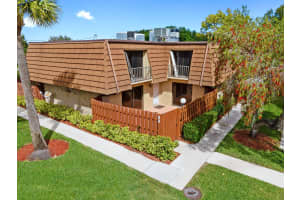 1402 Nebraska Ave #8a, Fort Pierce, FL 34950, Sold 04/19/21