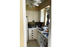 148 Yacht Club Dr, North Palm Beach, FL 33408, Sold 04/08/21