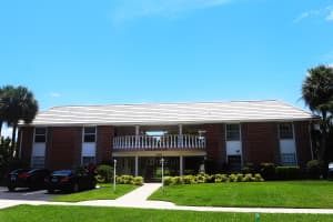 148 Yacht Club Dr, North Palm Beach, FL 33408, Sold 04/08/21