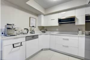 3770 Village Dr, Delray Beach, FL 33445, Sold 05/27/21