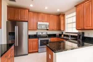 2471 San Pietro Cir, Palm Beach Gardens, FL 33410, Sold 05/11/21