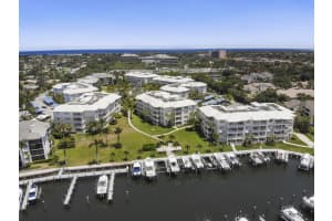 315 Bay Colony Dr N, Juno Beach, FL 33408, Sold 05/12/21