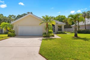 7624 SE Bay Cedar Cir, Hobe Sound, FL 33455, Sold 04/22/21