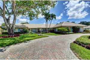 4906 S Lake Dr, Boynton Beach, FL 33436, Sold 07/30/21