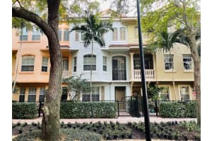 2434 San Pietro Cir, Palm Beach Gardens, FL 33410, Sold 05/07/21