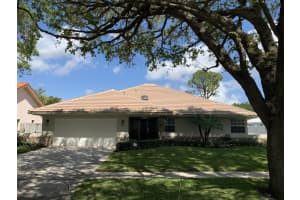 2629 NW 41st St, Boca Raton, FL 33434, Sold 04/30/21