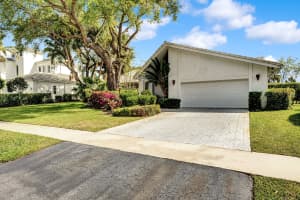 4215 Live Oak Blvd, Delray Beach, FL 33445, Sold 06/08/21