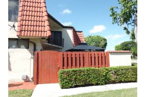 3832 Victoria Dr, West Palm Beach, FL 33406, Sold 05/06/21