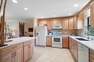 717 US-1, Jupiter, FL 33477, Sold 05/26/21