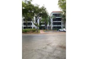 6328 Longboat Ln W, Boca Raton, FL 33433, Sold 06/11/21