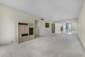 3101 S Ocean Blvd, Highland Beach, FL 33487, Sold 04/30/21