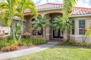 5825 Pine Ridge Cir, Vero Beach, FL 32967, Sold 05/14/21