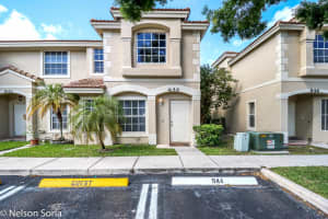 944 Summit Lake Dr, West Palm Beach, FL 33406, Sold 04/30/21