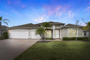 1254 Scarlet Oak Cir, Vero Beach, FL 32966, Sold 09/24/21
