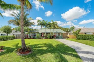 6831 Boston Dr, Lake Worth, FL 33462, Sold 05/07/21