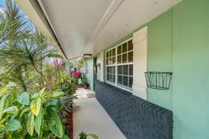 6831 Boston Dr, Lake Worth, FL 33462, Sold 05/07/21