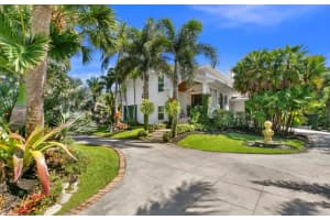 2 Clearview Ave, Hobe Sound, FL 33455, Sold 06/09/21