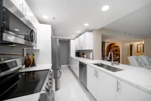 859 Jeffery St, Boca Raton, FL 33487, Sold 09/22/21