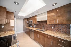 859 Jeffery St #415, Boca Raton, FL 33487, Sold 06/22/21