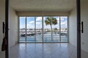21 Yacht Club Dr, North Palm Beach, FL 33408, Sold 04/20/21