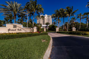 3702 N Hwy A1A, Fort Pierce, FL 34949, Sold 05/06/21