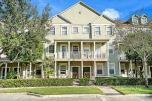 249 E Bay Cedar Cir, Jupiter, FL 33458, Sold 04/30/21