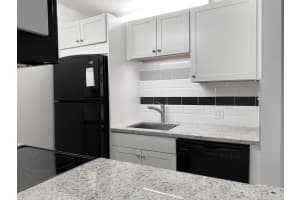 36 N Crossings Cir, Boynton Beach, FL 33435, Sold 05/26/21