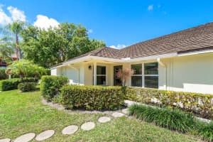 MLS# R10701080, North Palm Beach, Florida 33408