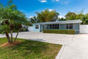 4508 SE Chatham Ave, Stuart, FL 34997, Sold 04/21/21