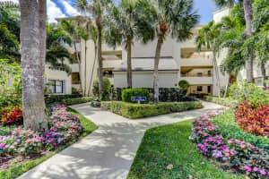 345 Oak Harbour Dr, Juno Beach, FL 33408, Sold 05/14/21