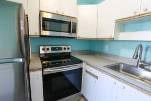 72 N El Mar Dr, Jensen Beach, FL 34957, Sold 05/07/21