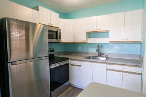 72 N El Mar Dr, Jensen Beach, FL 34957, Sold 05/07/21