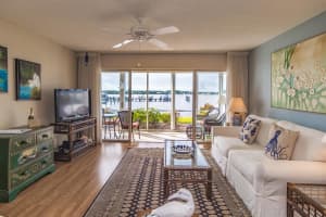 1868 SW Palm City Rd, Stuart, FL 34994, Sold 05/06/21