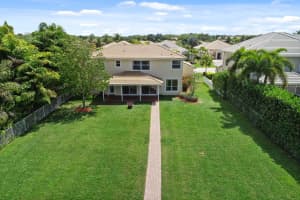 565 SW Yacht Basin Way, Stuart, FL 34997, Sold 08/13/21