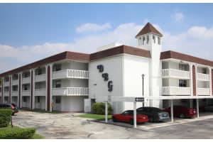 400 SE 10th St, Deerfield Beach, FL 33441, Sold 04/29/21