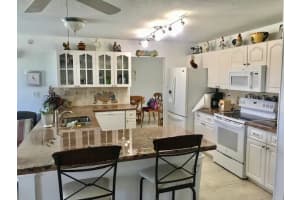 133 Sunflower Cir, Royal Palm Beach, FL 33411, Sold 05/17/21