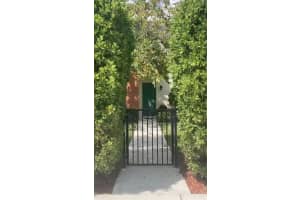 124 SW 7th Ct, Pompano Beach, FL 33060, Sold 04/26/21