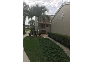 1632 SW Crossing Cir, Palm City, FL 34990, Sold 05/17/21
